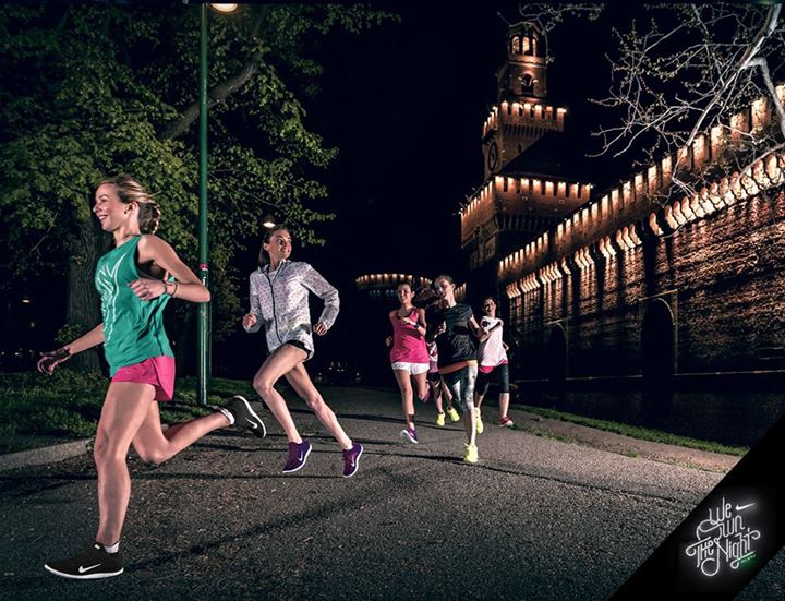 nike night running